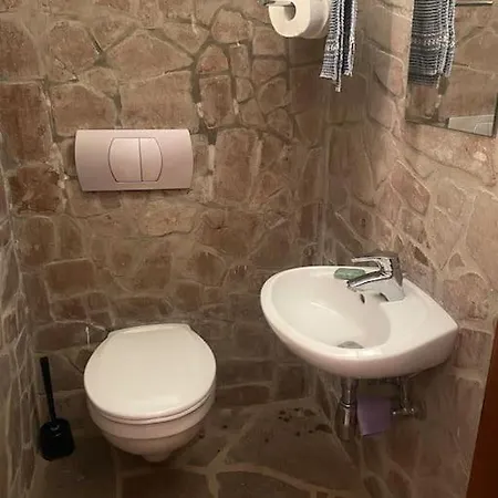 Feriehus Nyuszifuelhaz Im Weinberg Mit Pool *